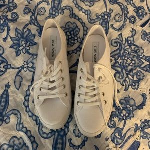 Steve Madden wedge gym shoes